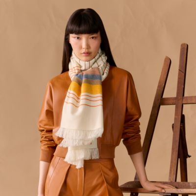 女性用シルクのセレクション | Hermès - エルメス-公式サイト